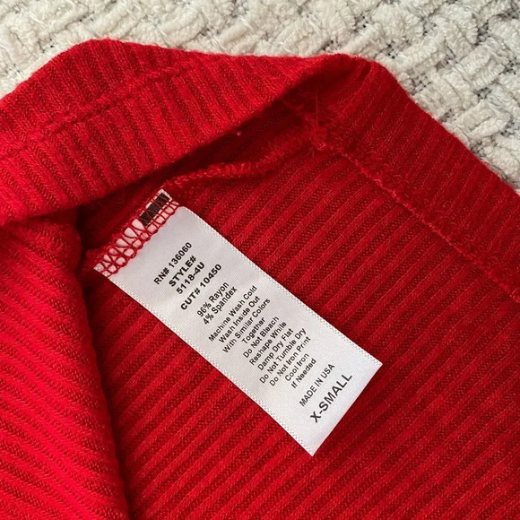 PROJECT Social T Cropped Top - Picture 3 of 5